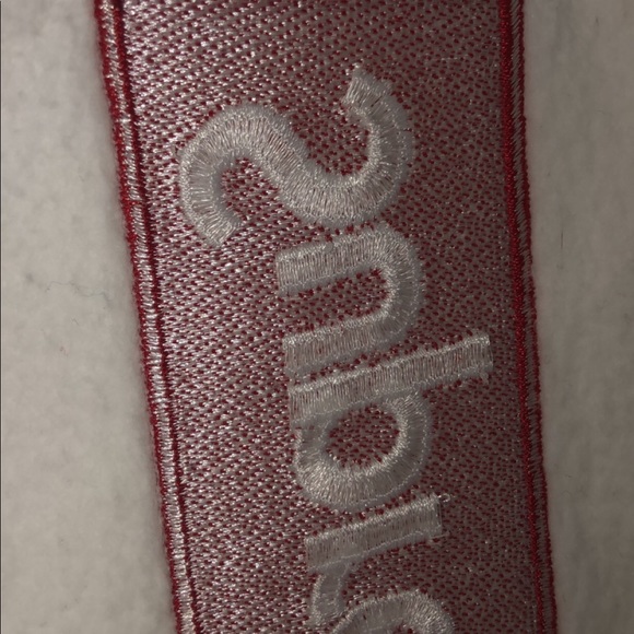 SUPREME BOX LOGO - Picture 2 of 4